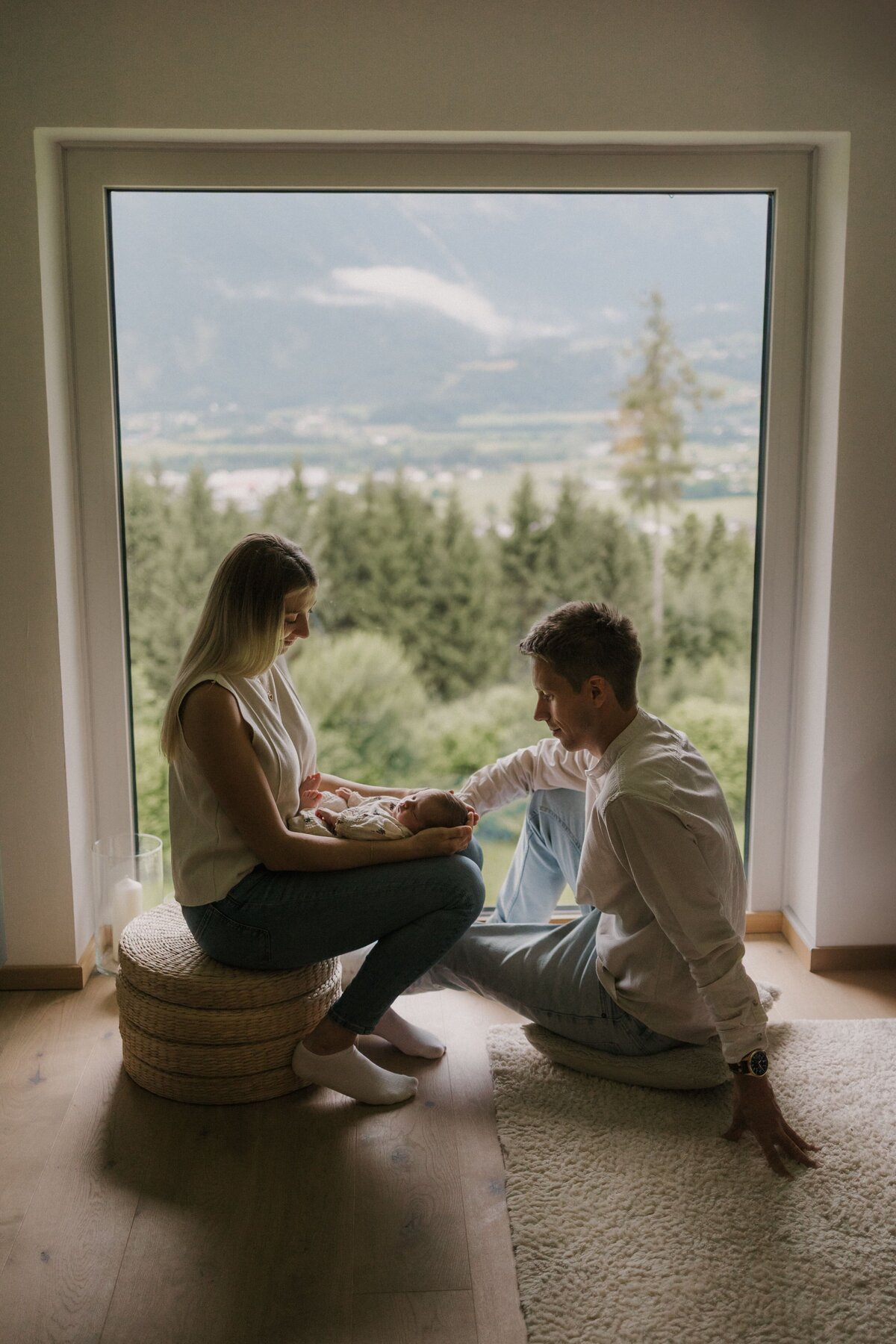 Newbornshooting Newbornfotograf Salzburg Stadt zuhause Homestory Newbornfotoshooting Babyfotoshooting