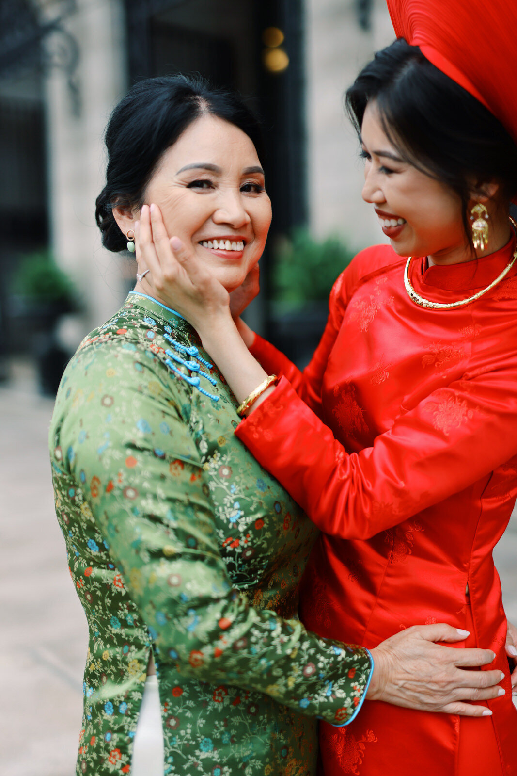 Modern Vietnamese Wedding Photography  22