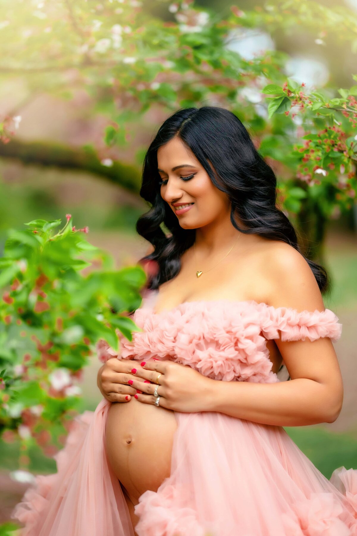 Seattle cherry blossom photoshoot maternity