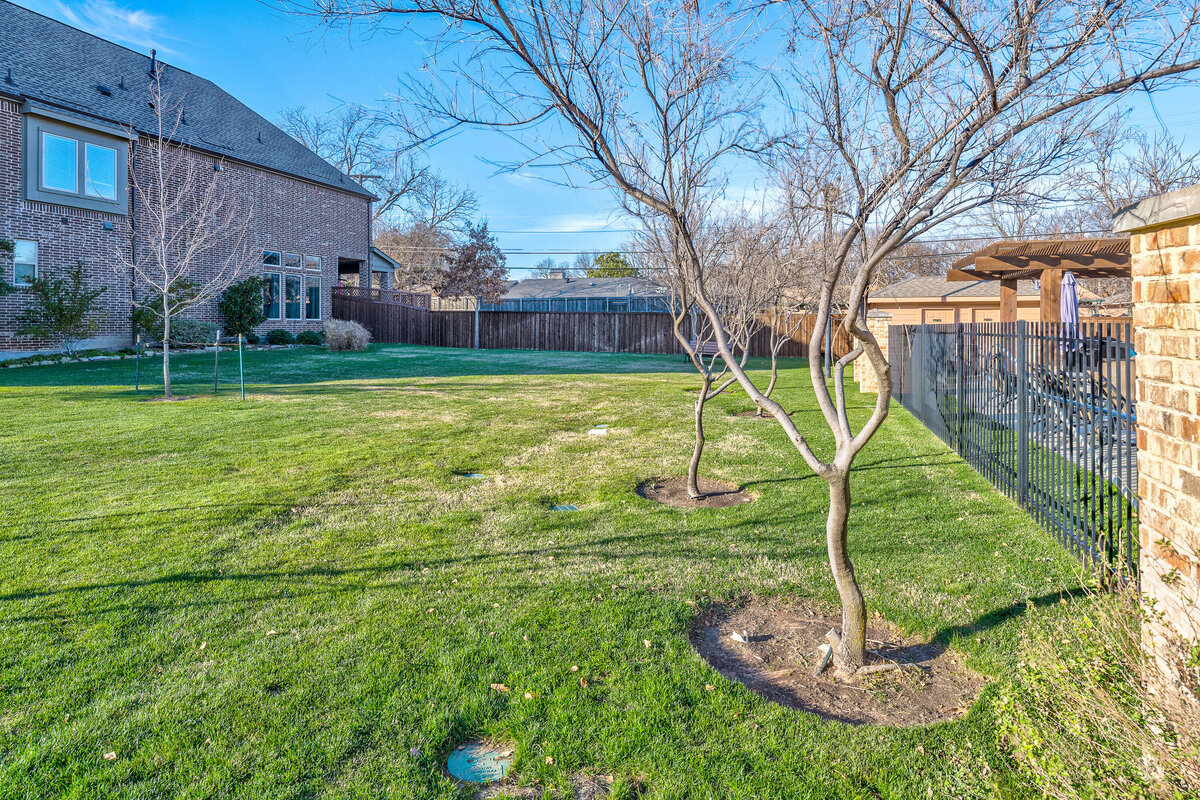 8649 Ballifeary Place_Dallas 75238 (62 of 70)