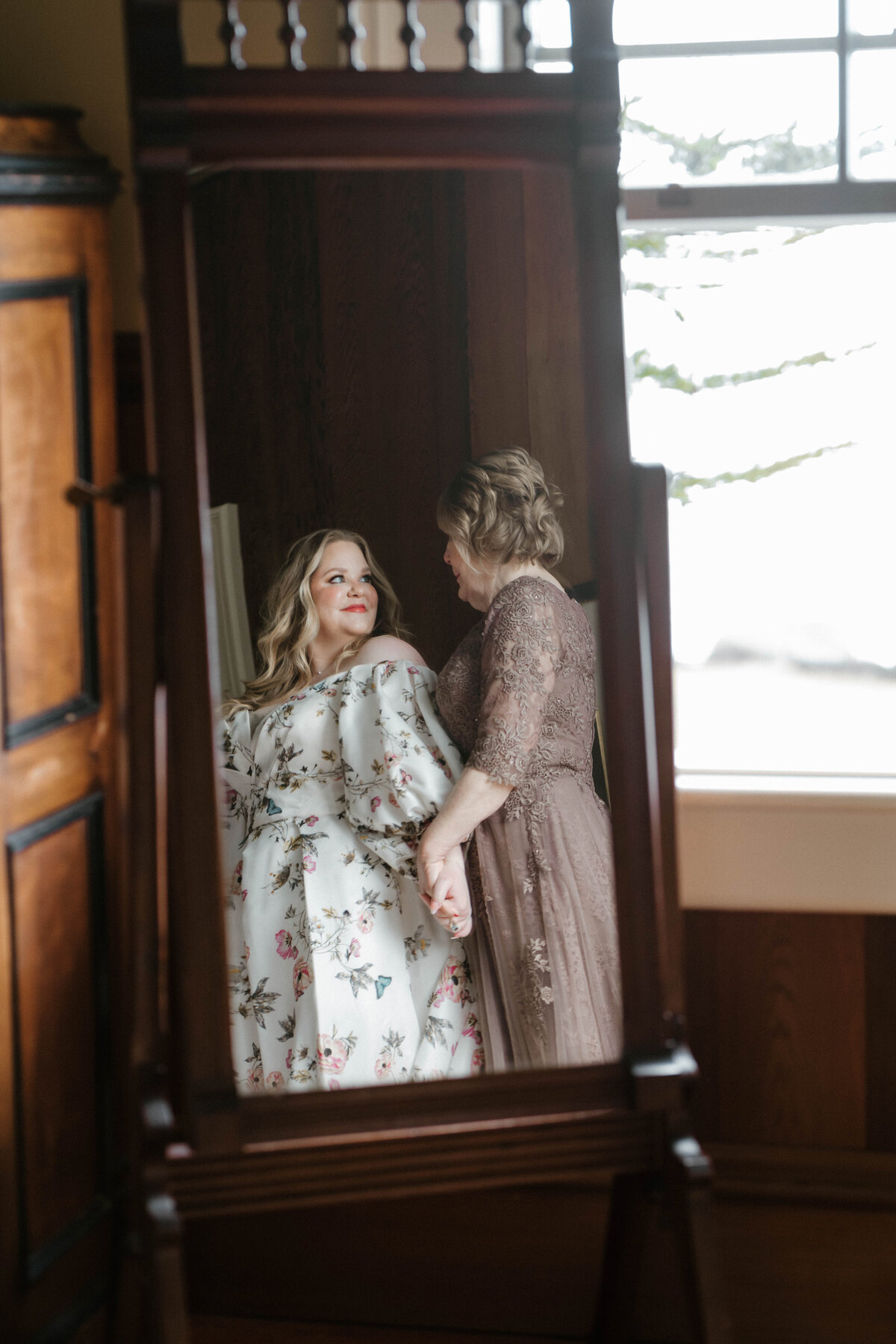 OliviaTitoWeddingSwitzerFarms-7098