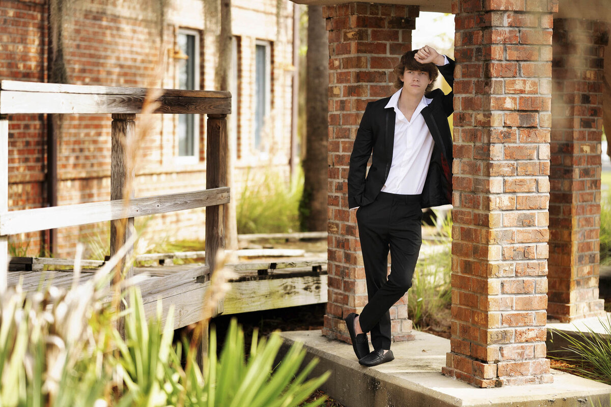 Alyssa Chappell Photography-Senior Guys-Fall-Jordan-9