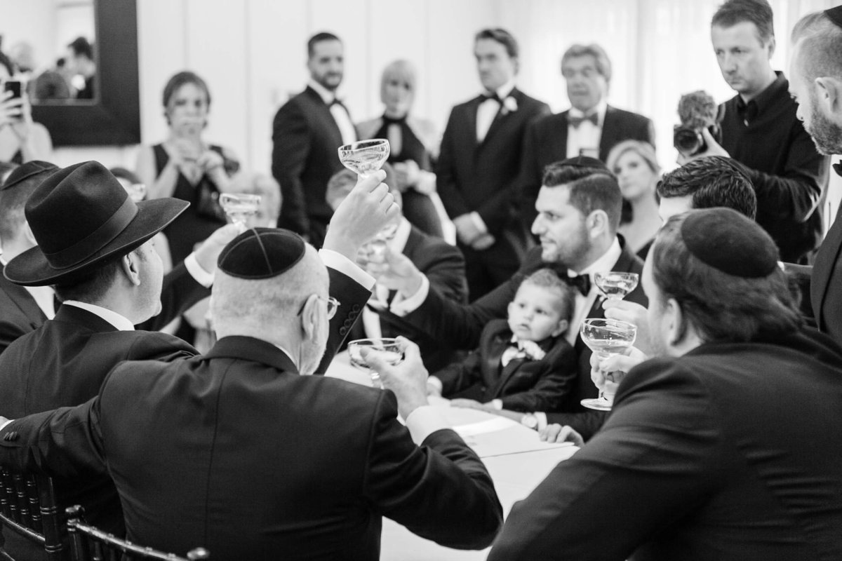 53-KTMerry-weddings-Jewish-toast-Meadowood-Napa-Valley