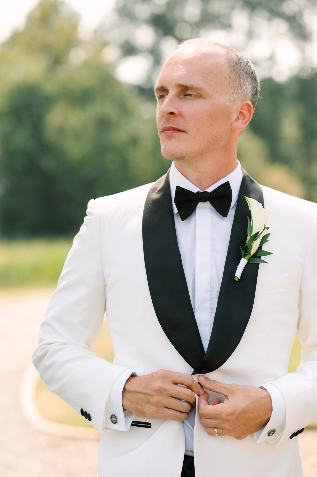 courtneymike-weddingsneaks-shelbydarling-30