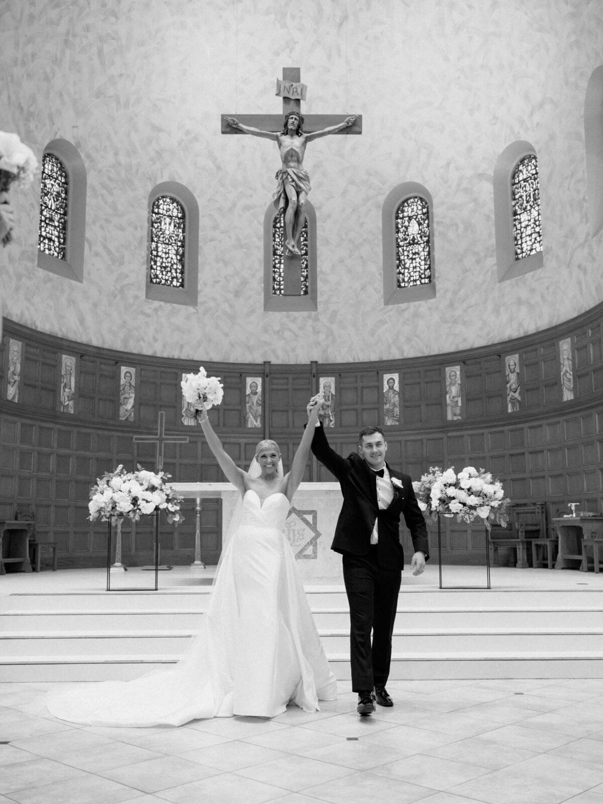 St. Christopher Church wedding ceremony in Cleveland, OH