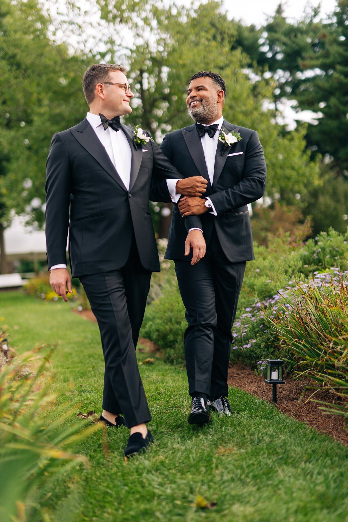 Indianapolis_Gay_Wedding_Photographer_0208