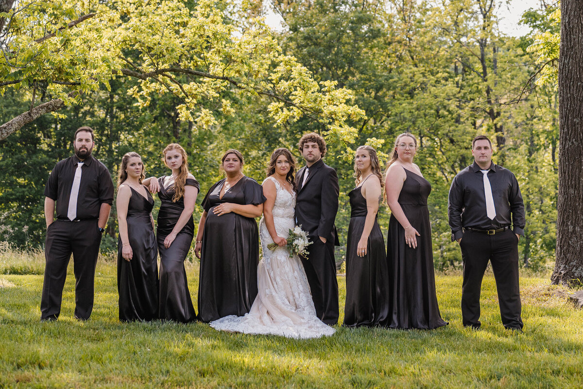 Indiana-wedding-photography-wedding-party-in-black