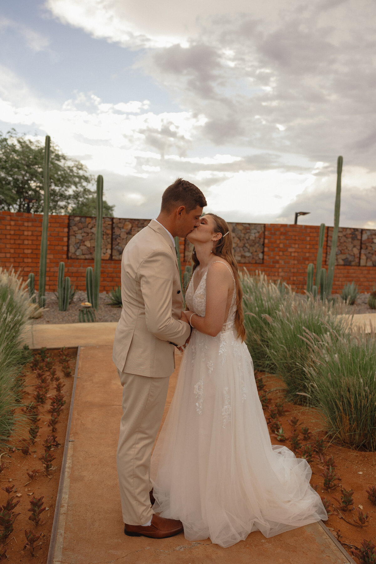 Lewis Wedding Etosha Corner Outjo Namibia Heleen Photography-66