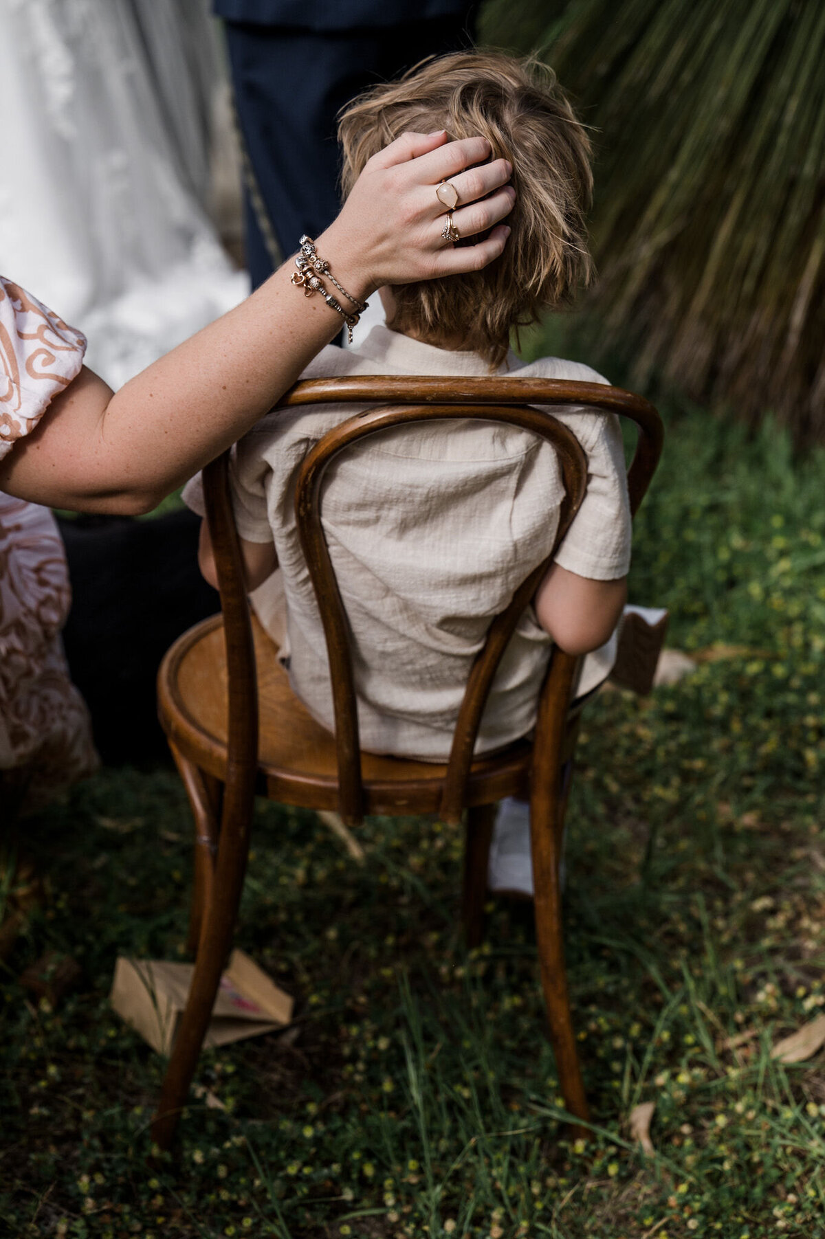 ehlanna-jake-backyard-falcon-wedding-freedom-garvey-photographer-026