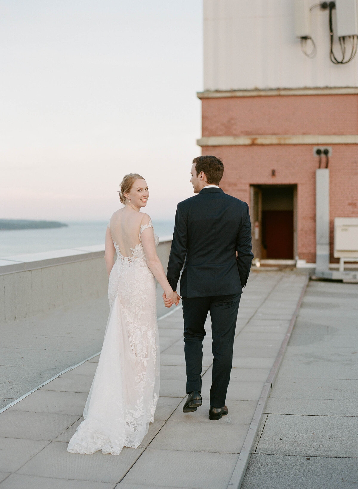 JacquelineAnnePhotography-HalifaxWeddingPhotographer-DowntownEngagement-EmilyandAntoine-51