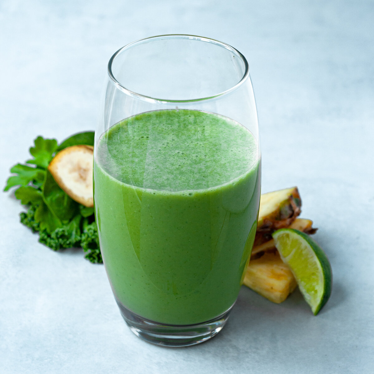 Alicja Sieronski Food Photograper and Food Stylist -- fooditrust green smoothie_