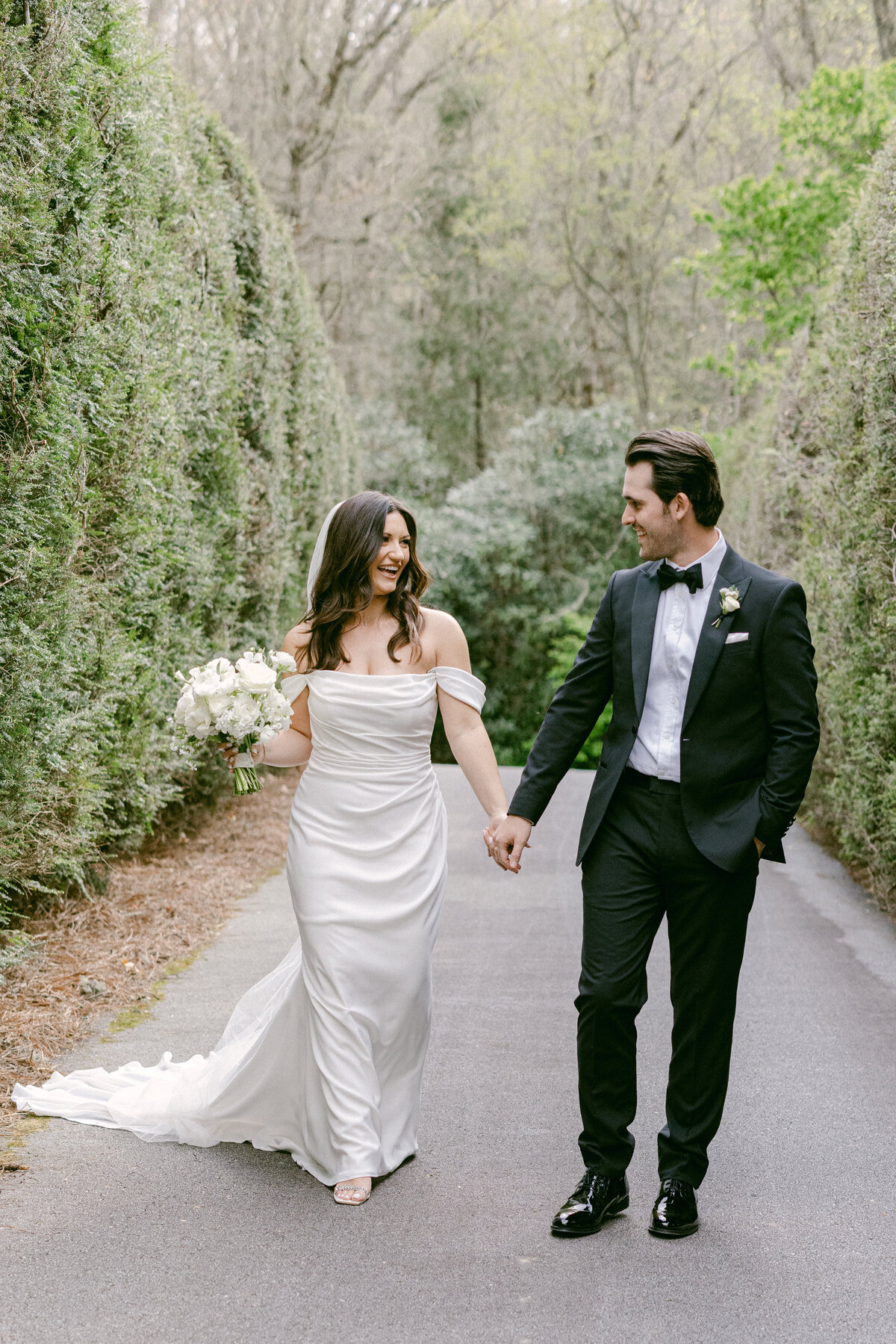 Almond Leaf Studios-0516