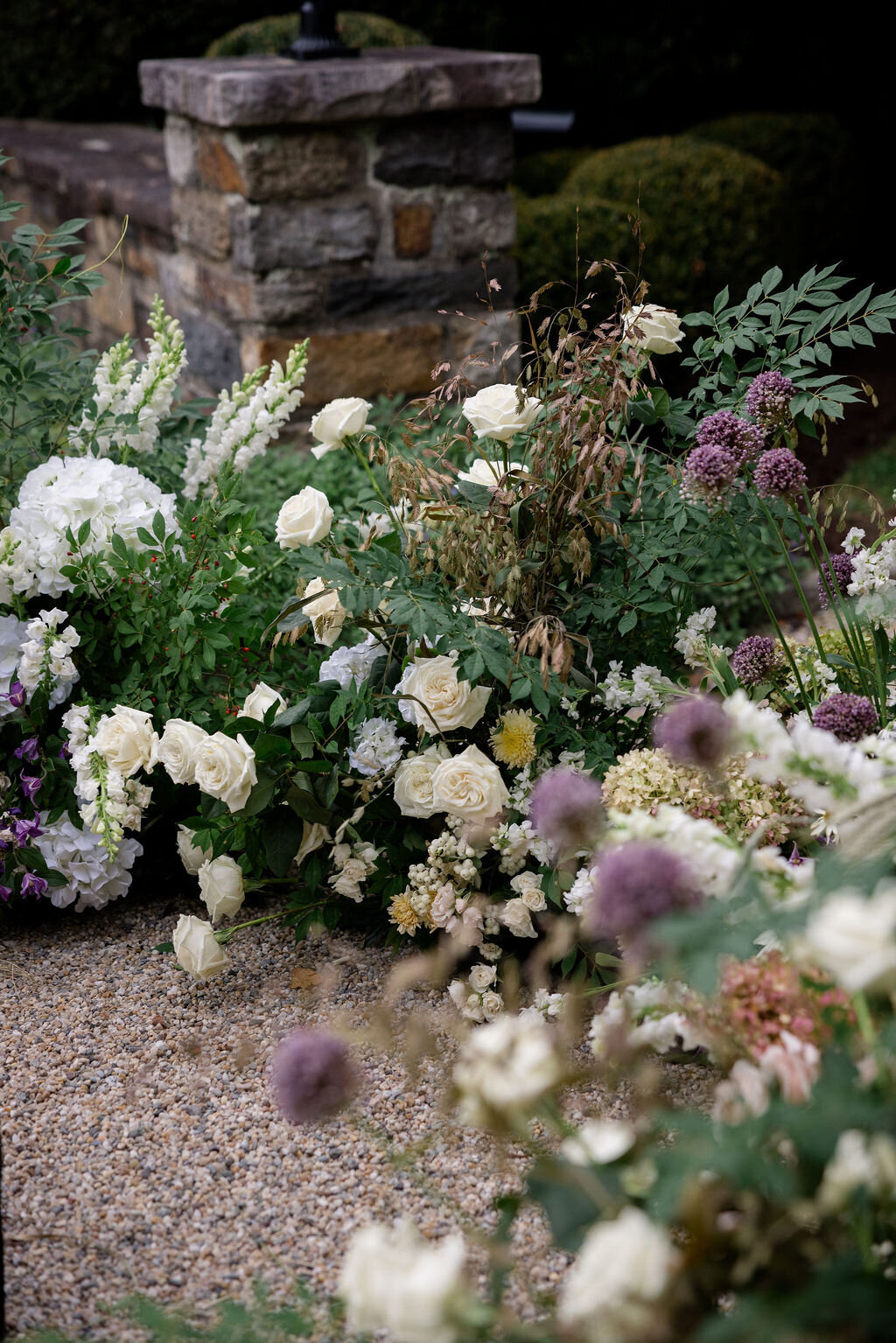purple-and-white-wedding-ceremony-florals-greenwich-ct