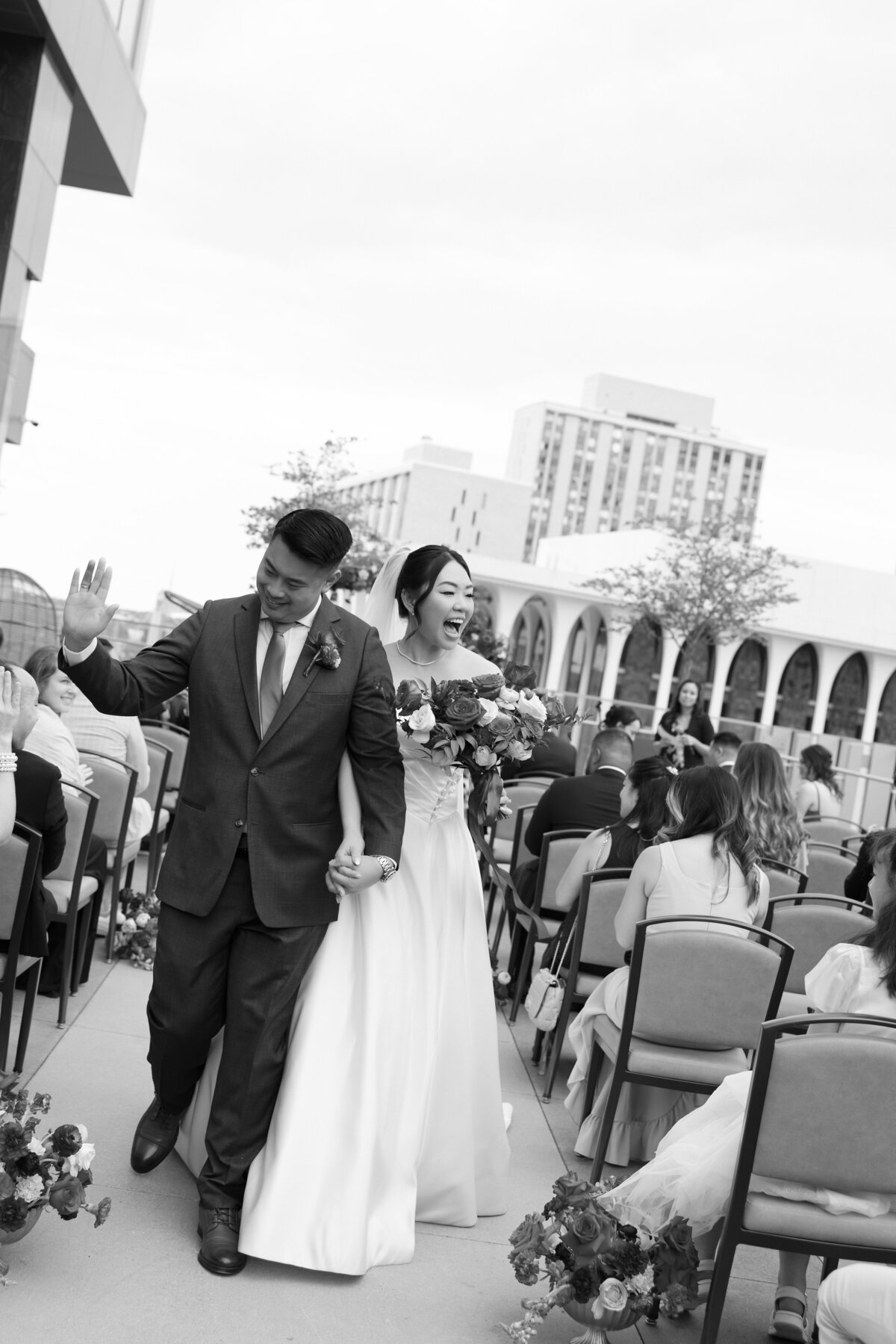 loui_photography_four_seasons_minneapolis_spring_wedding-73