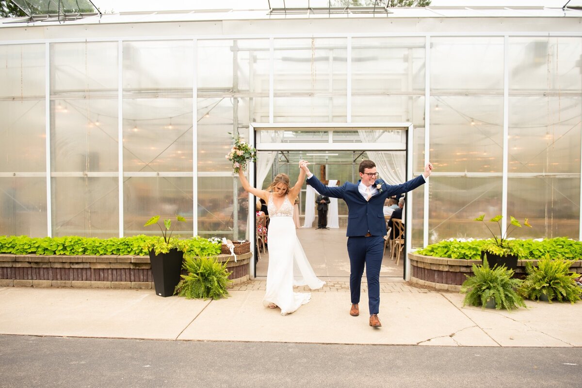 15-ivy-house-greenhouse-wedding-venue