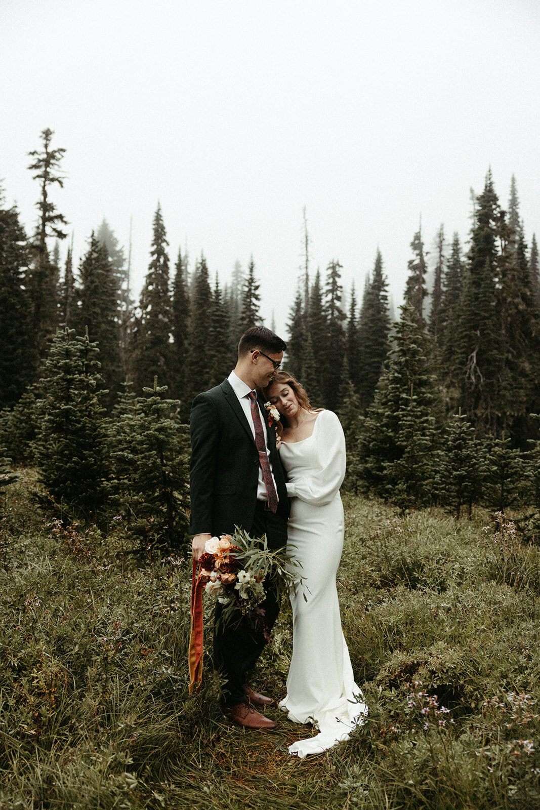 MtRainierSmallWedding-DallinHazard-53