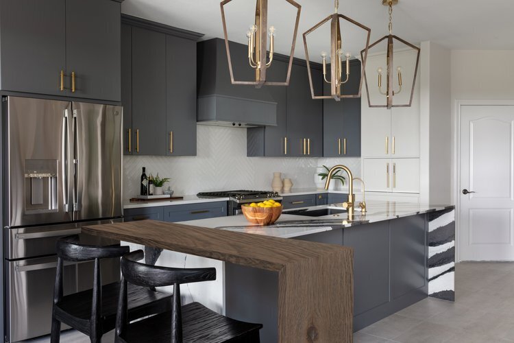 Kitchen_LongwoodCt_05_Edited