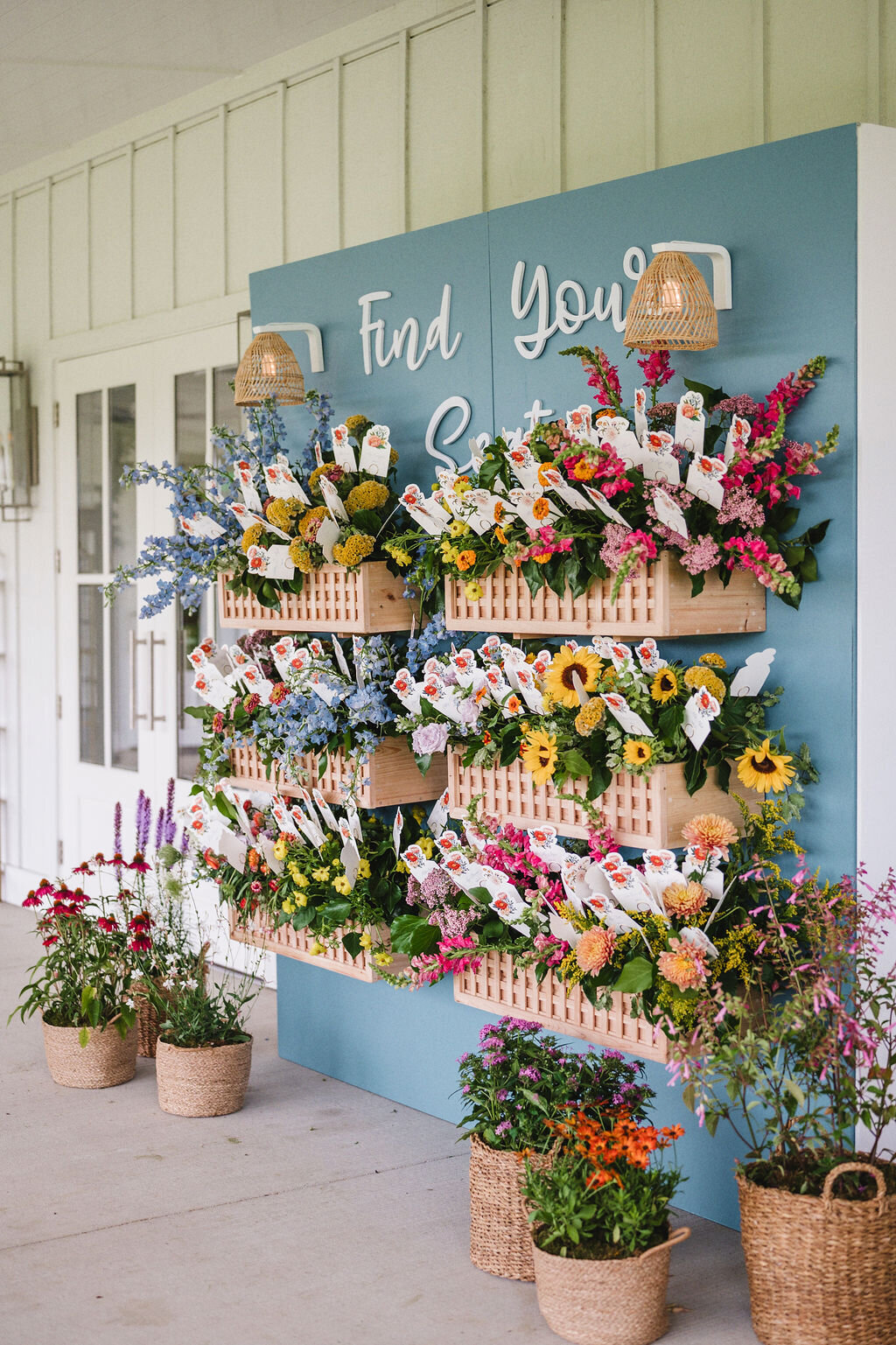 Etre Farms Colorful Summer Wedding in SoutWest Michigan_12