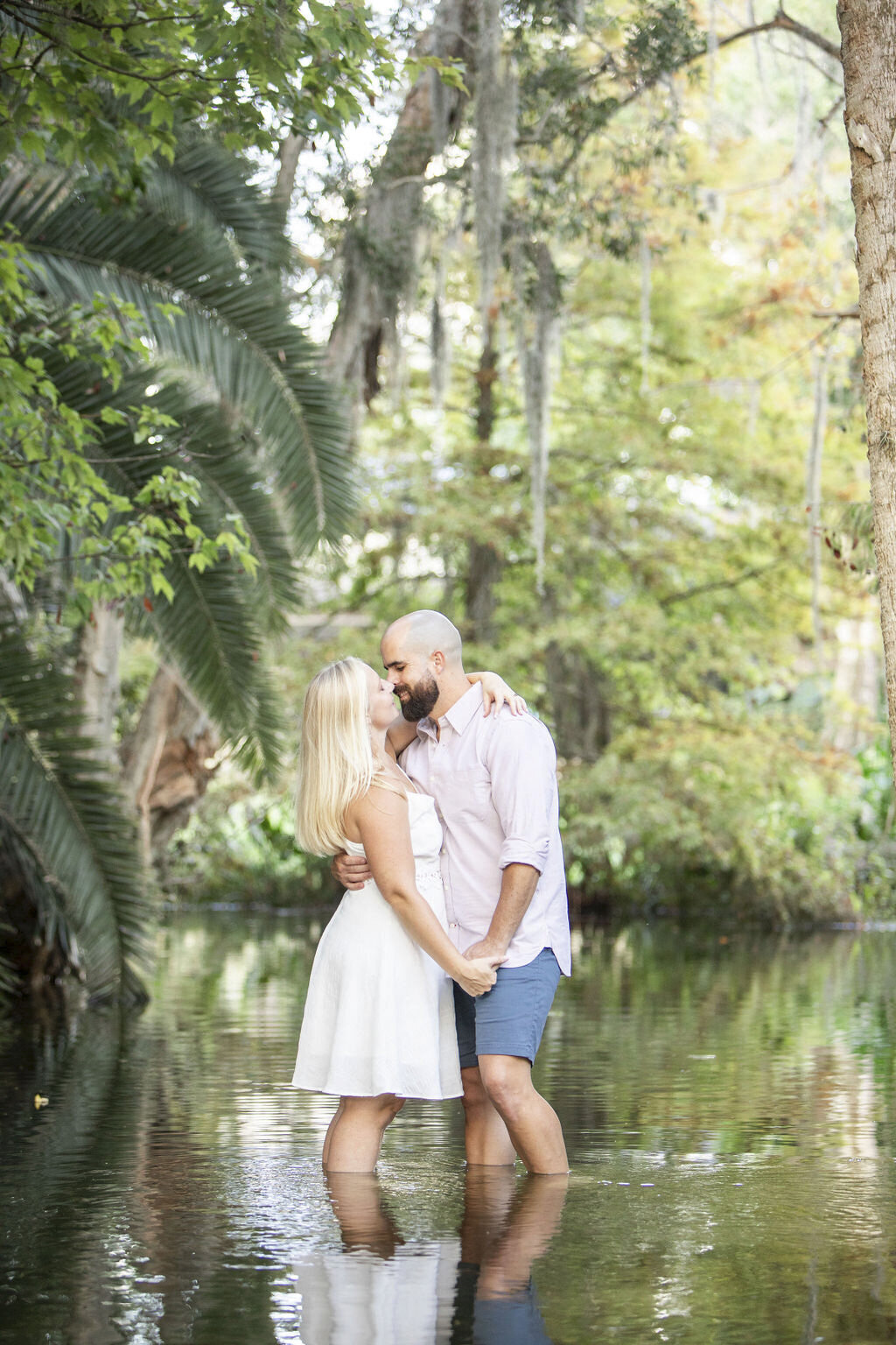 097 - HundredsofMoments_Engagements_001