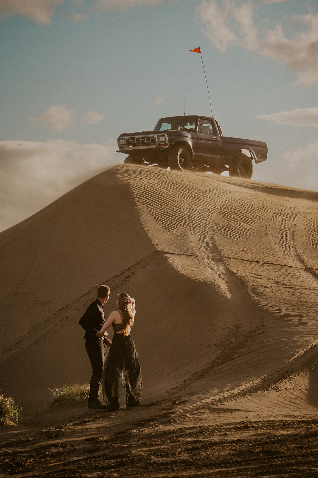 Moody Elopement at the Christmas Valley Sand Dunes in Oregon