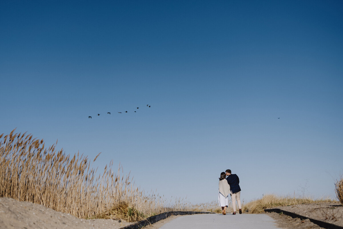 rhode_island_beach_engagement_ri_best_photographer_candid_001