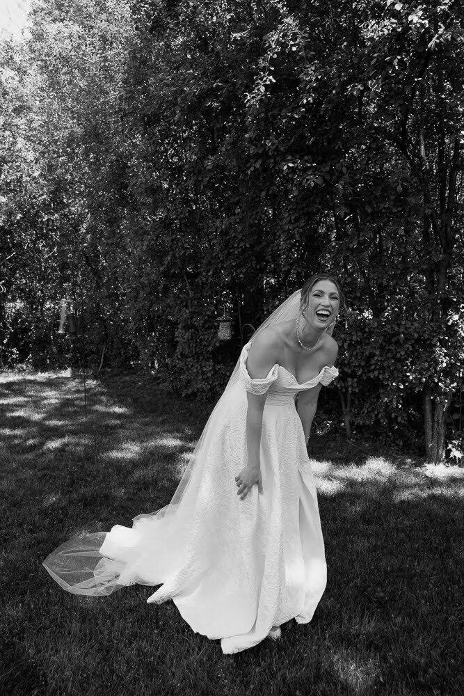 Nichole-Babiez-Photography-wedding-photographer-lincolnshire-marriott-forest-preserve-modern-elegant-whimsical-luxury-editorial-destination-9