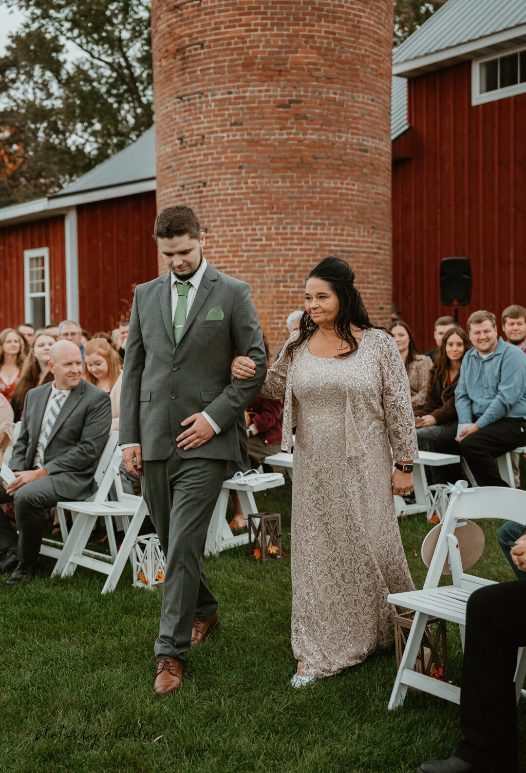 WISCONSIN WEDDING PHOTOGRAPHER-48