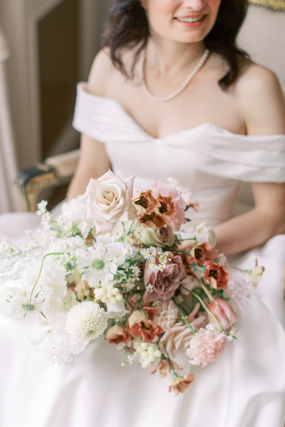 Maïlys Fortune Photography Husband Wife Wedding Weddings Photography France Switzerland Italy Timeless Dreamy Imagery Bilingual French English Destination Weddings Destination Wedding Provence French Riviera Paris Lake Como Tuscany56