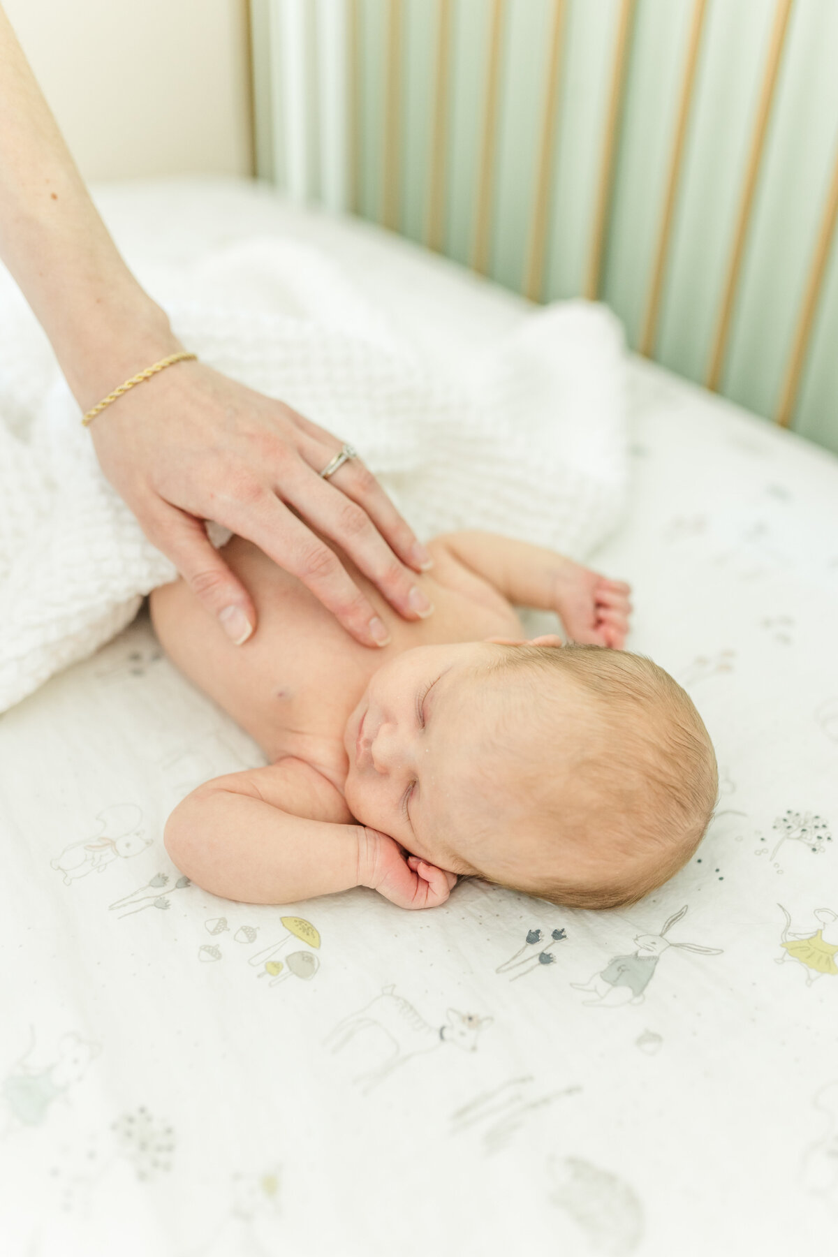 READNEWBORNSESSION080821-8