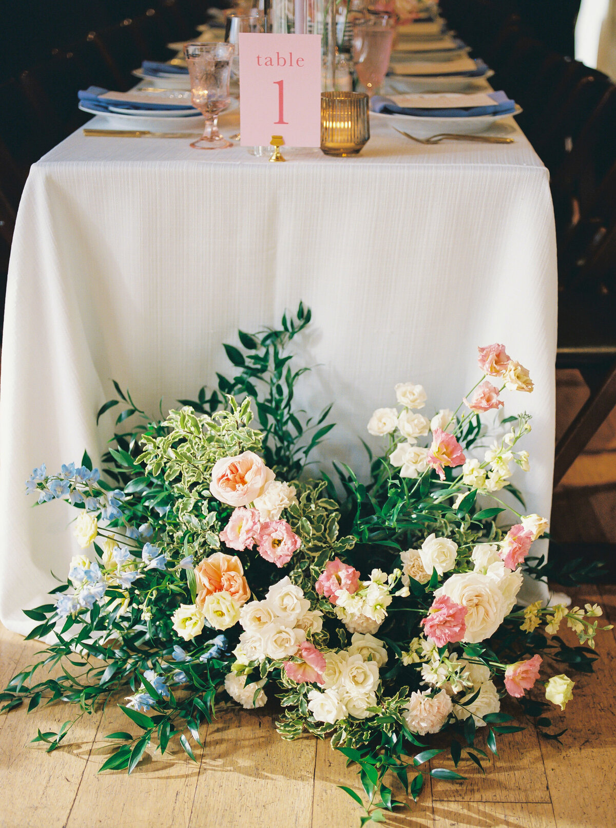 DistrictWineryWedding_MaddyWilliamsPhotography.jpg-17