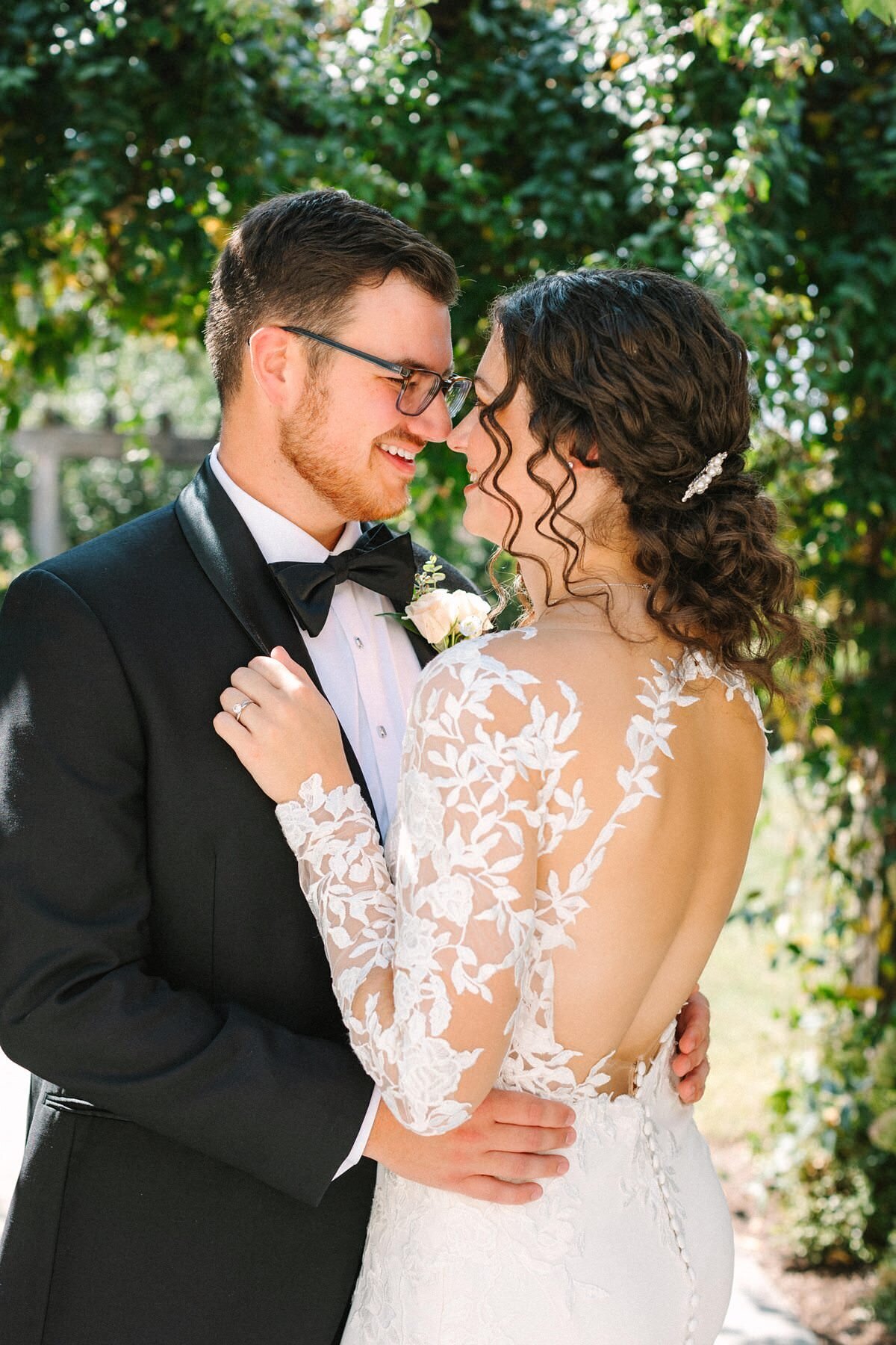 Bride and Groom Wedding Portaits Kelynn and Mathew Evansville Owensboro196