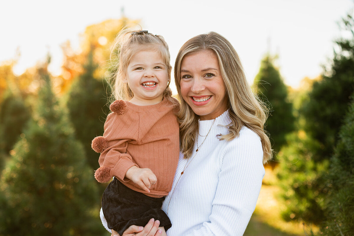 2023_10_20_Alex Bare Photography_Wallace Tree Farm (27 of 71)