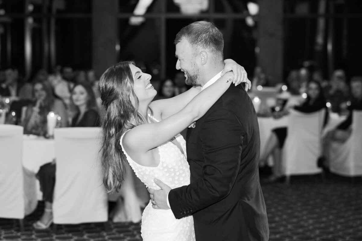 8.18-Maria-Andrew-the-10th-wedding-vail-626