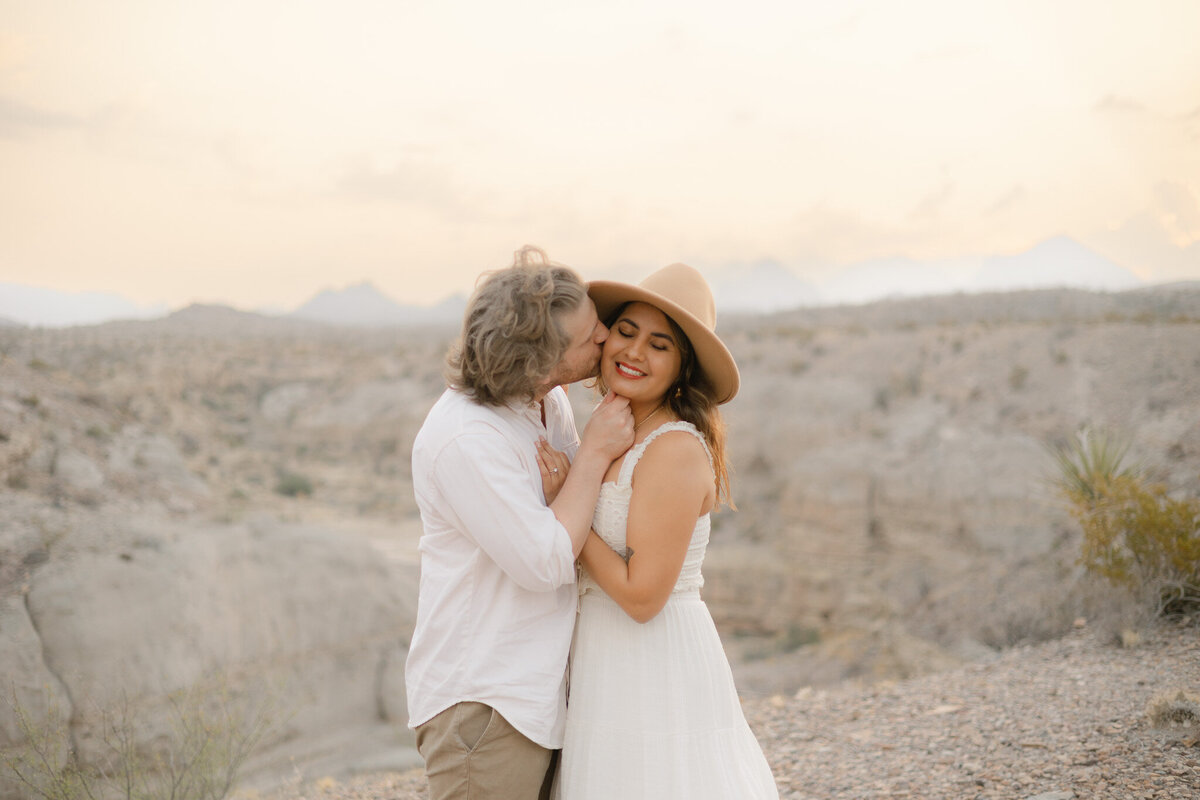 Adventure-elopement-photographer-2