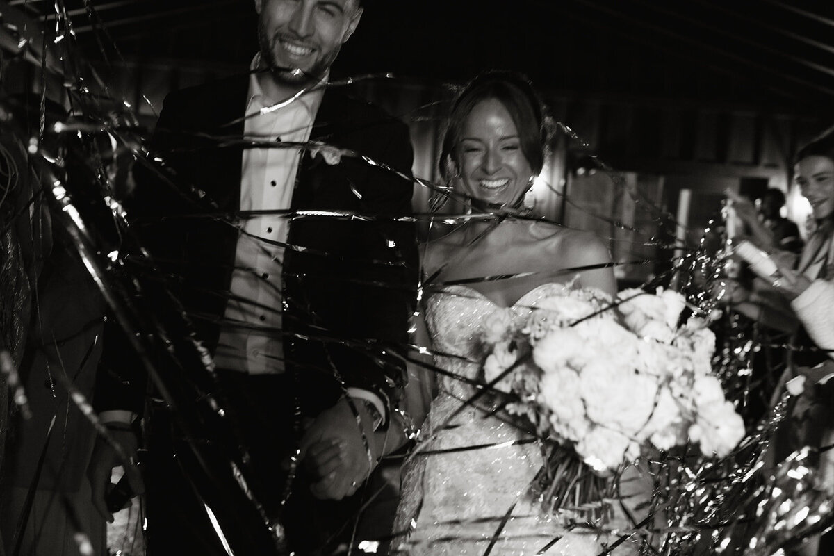 mustard seed gardens indy indianapolis noblesville indiana wedding photographer bellagio florals something blue stylists-94