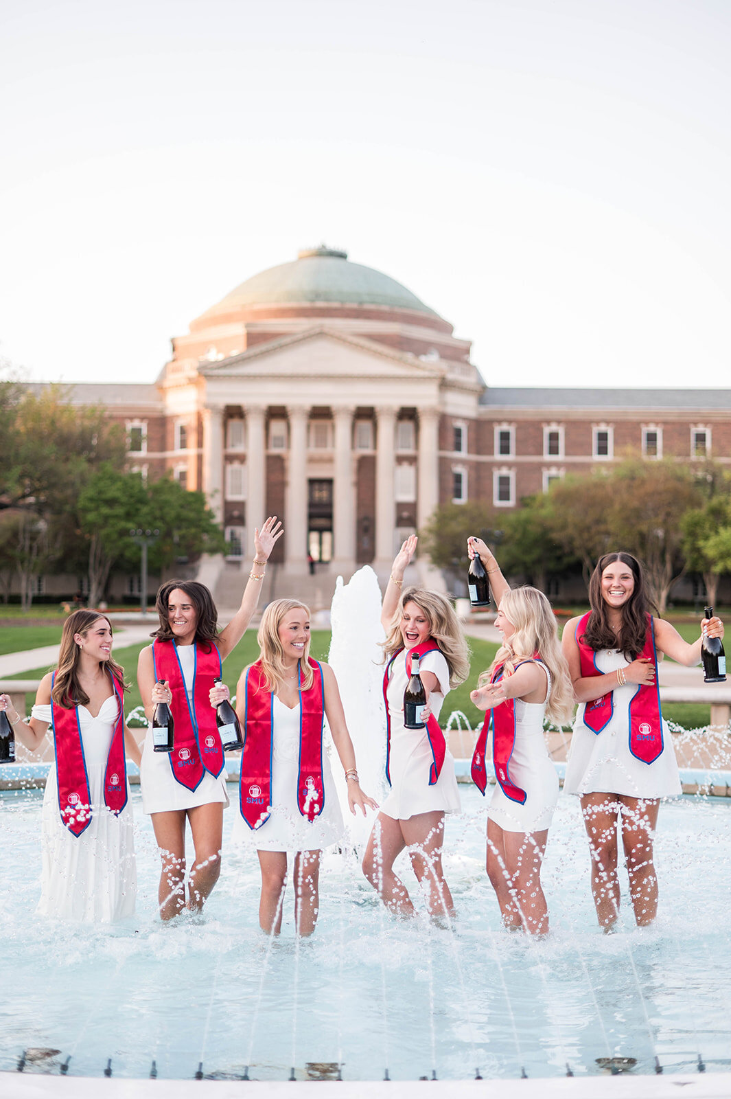 kam-smu-graduation-group-041025-110