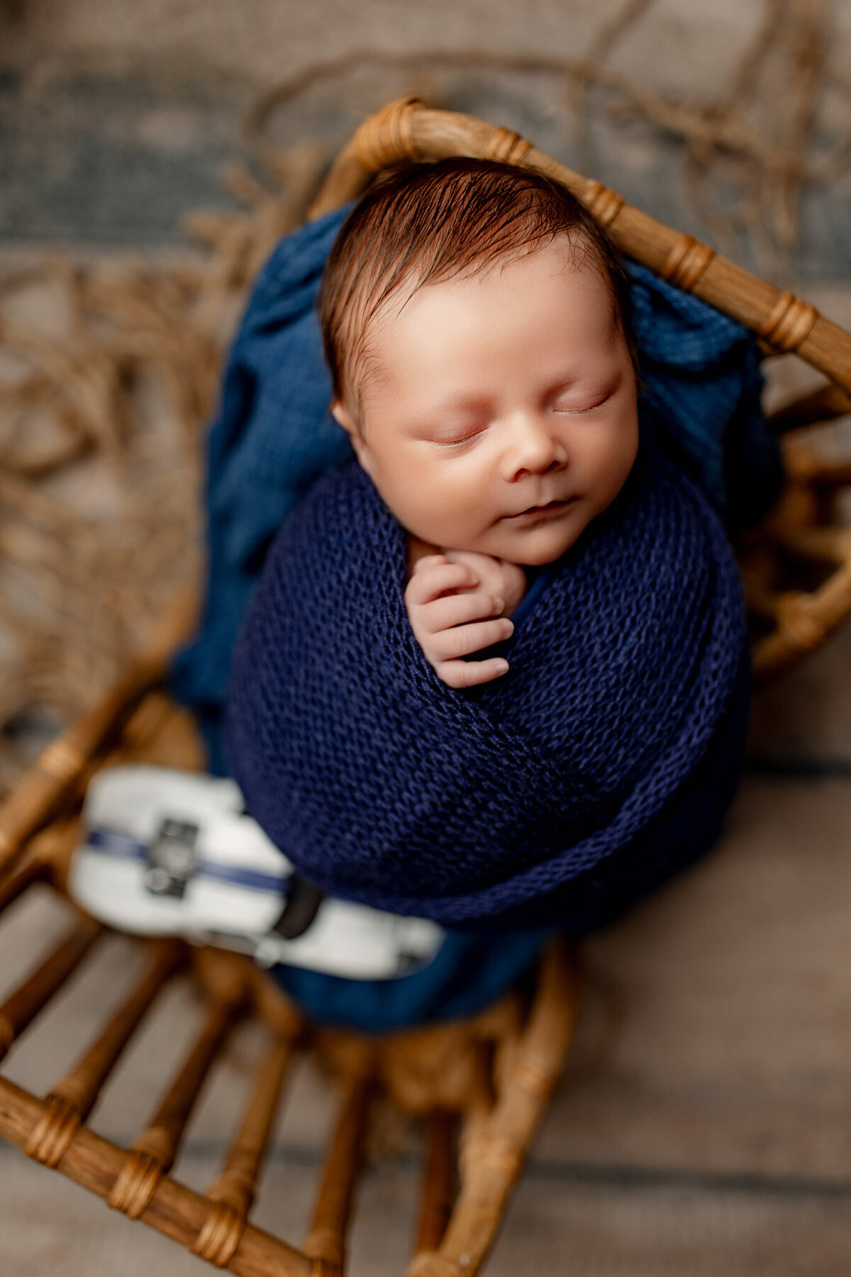 NW Arkansas family photographer, family portraits near me Northwest Arkansas, NWA newborn photography, maternity portrait studio NW Arkansas