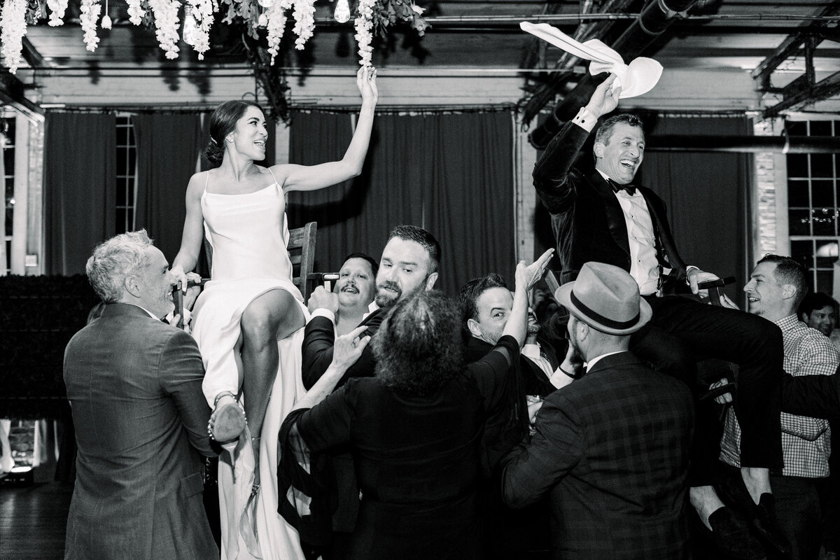 hora-jewish-wedding-in-connecticut-sarah-brehant-events