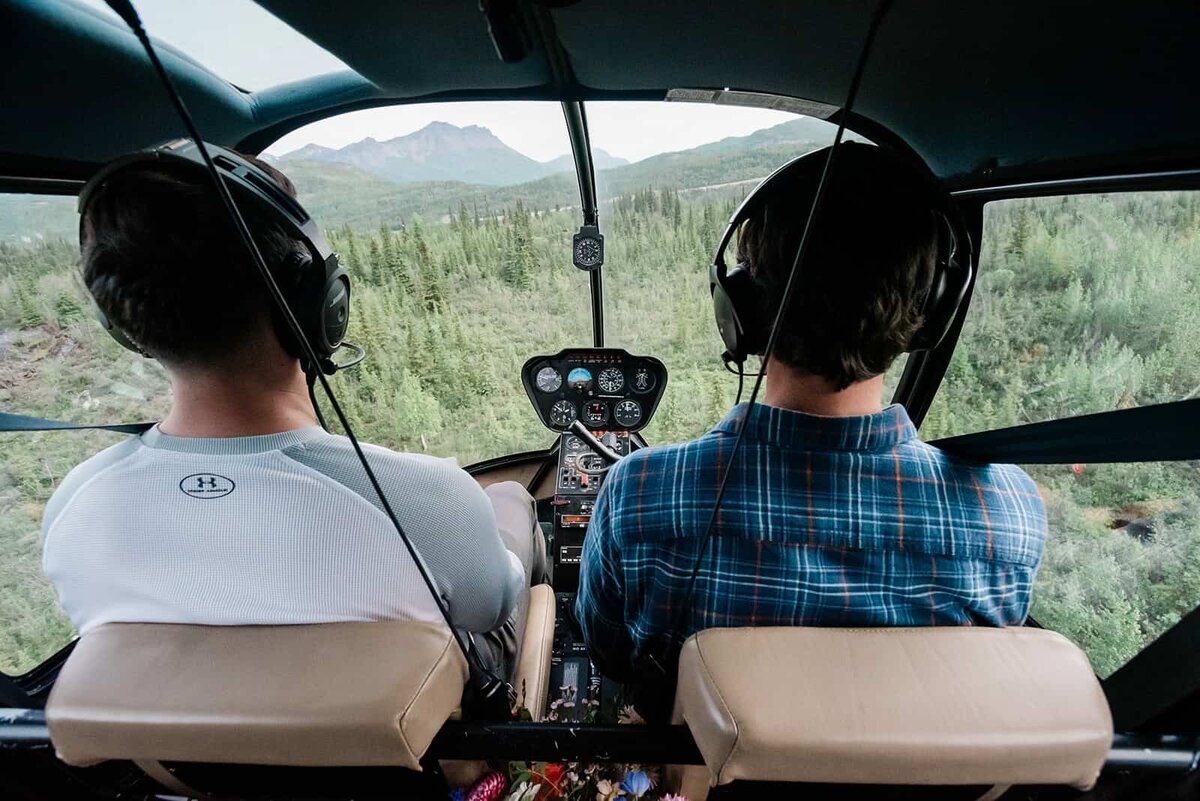 multi-day-elopement-itinerary-in-alaska-Soul-and-Sky-Weddings