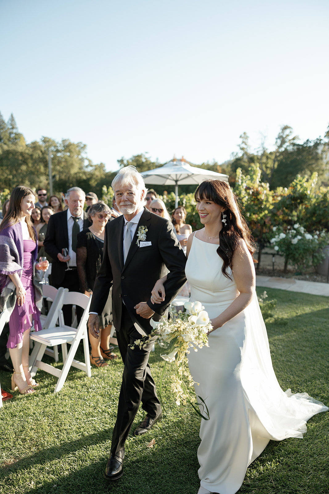 the-wild-fleur-co-estate-yountville-napa-valley-wedding-16