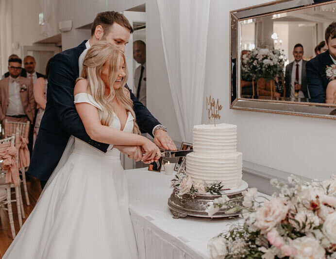 cutting the cake