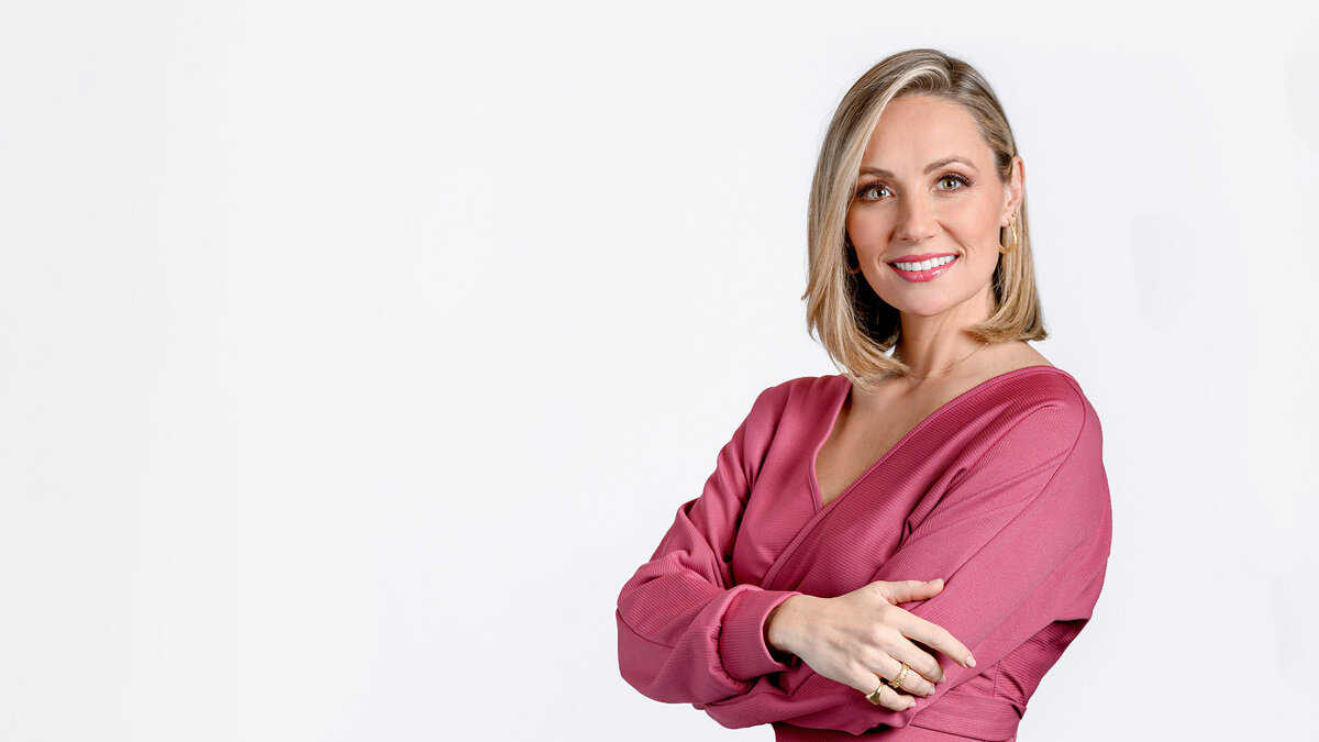 Headshot of Miami National News Reporter Rebeka Smyth