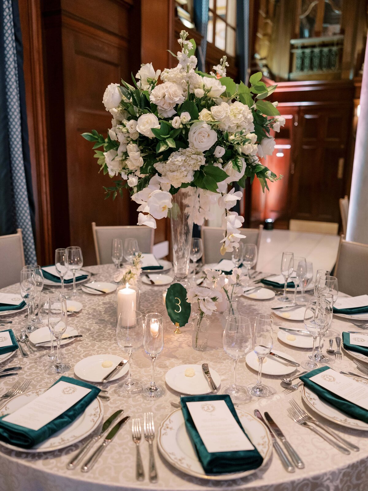 Danielle-Defayette-Photography-The-Willard-Wedding-DC-45
