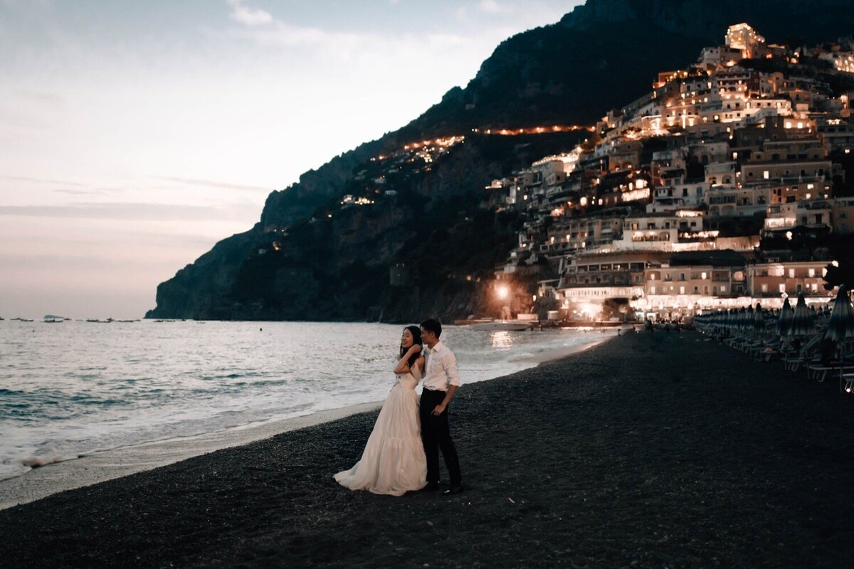 099_Flora_And_Grace_Positano_Elopement_Weding_Photographer-423_Luxury Elopement Photographer at the Amalfi Coast in Positano. An intimate wedding captured by Vogue published photographer Flora and Grace.