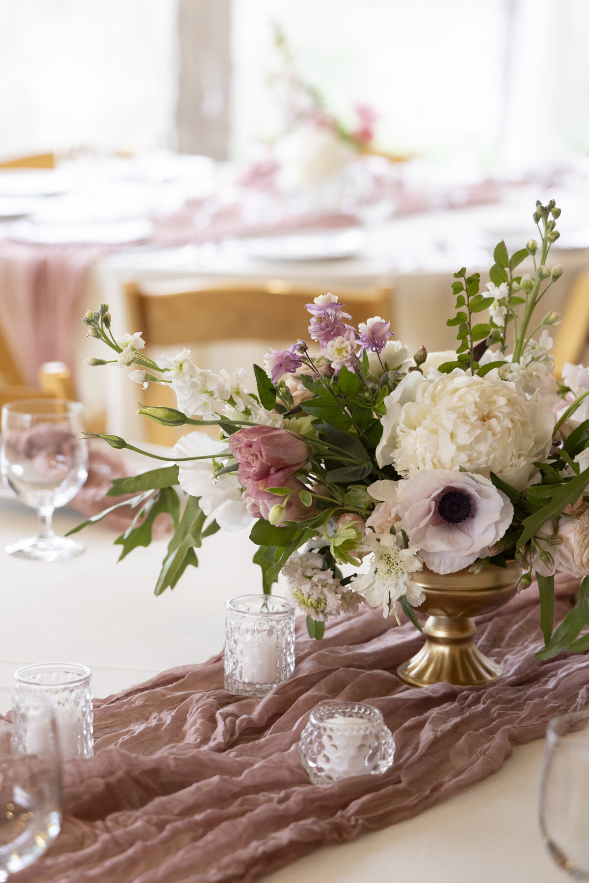 Shanna-Mae-Photography-Montana-Photographer-Montana-Weddings-Rainbow-Ranch-Lodge-016