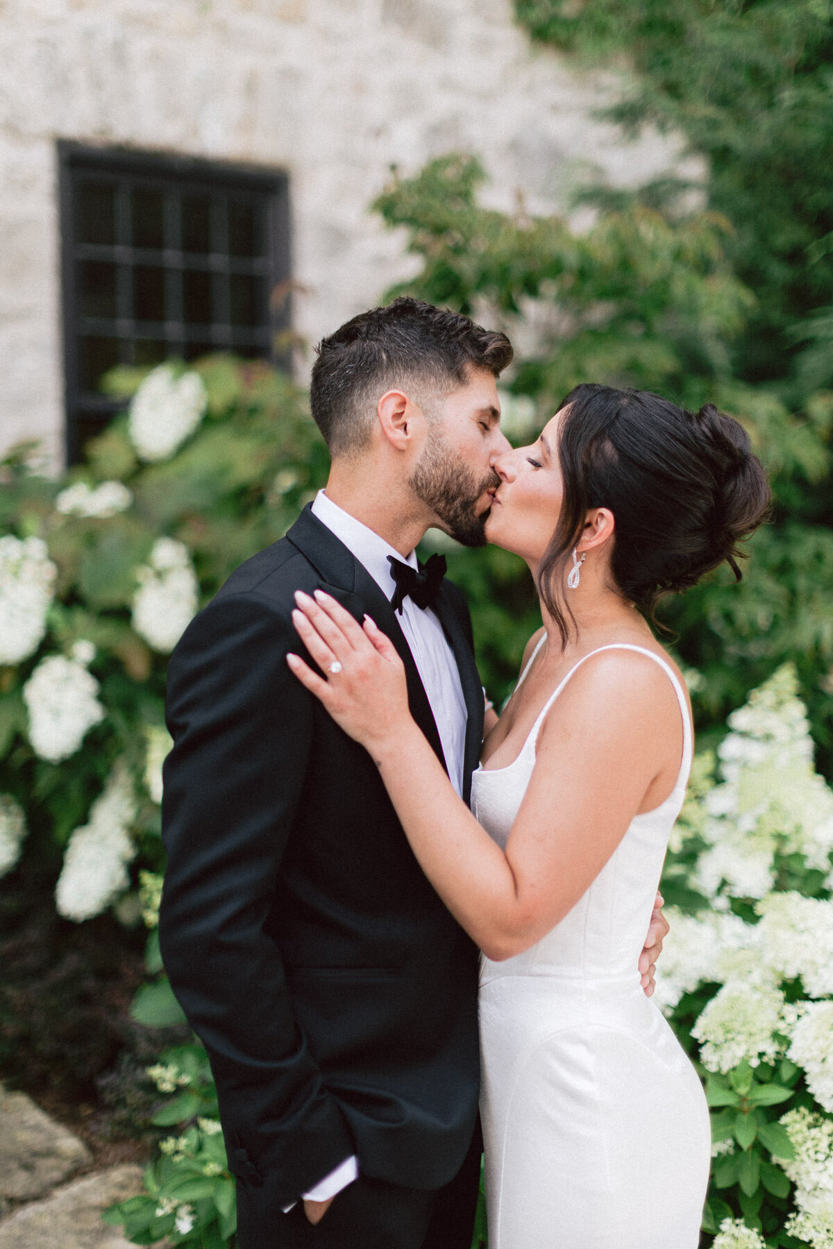 EPS-Elora-Mill-Wedding-00017