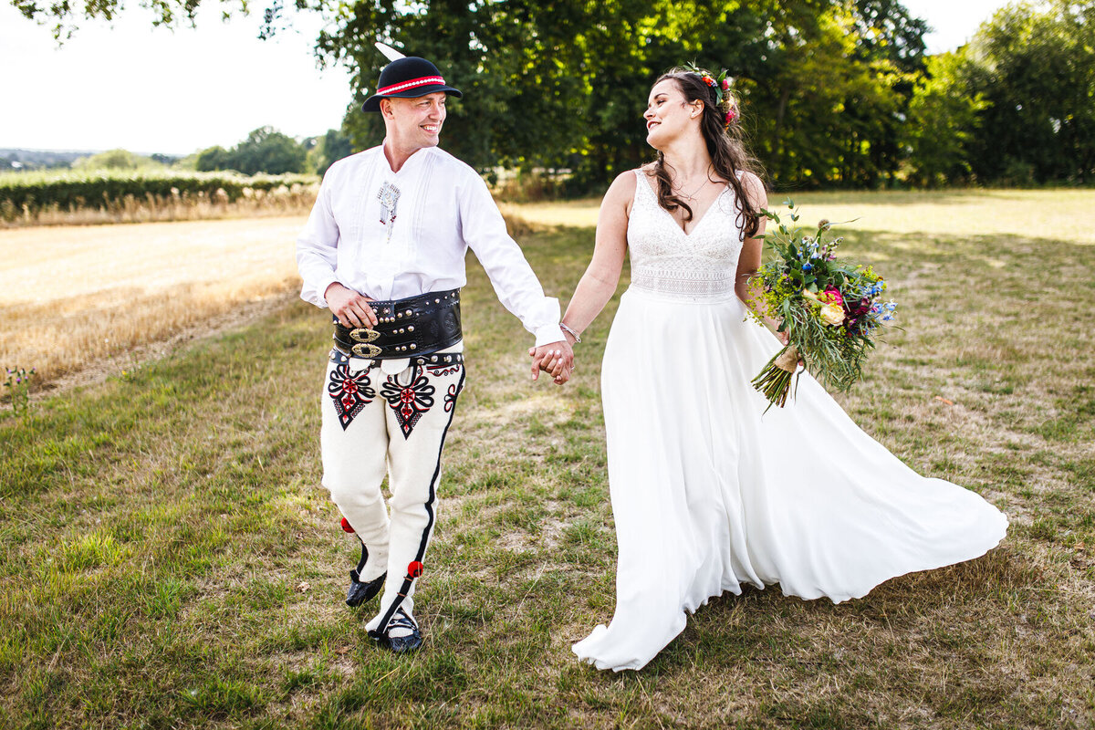 Natural Wedding Photographer Kent_JPEG ALICE JOE WEDD 2022 col-632-1