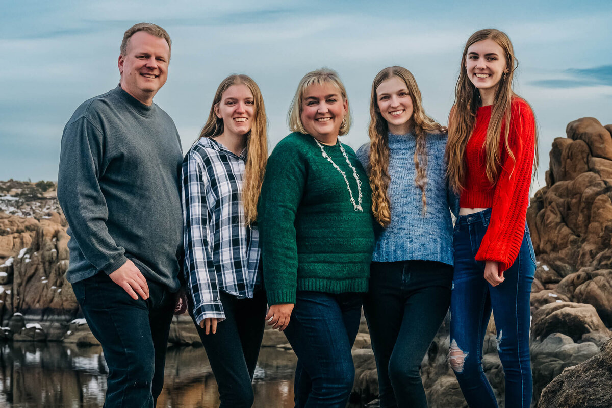 Family poses at Watson Lake in session with Prescott family photographer Melissa Byrne