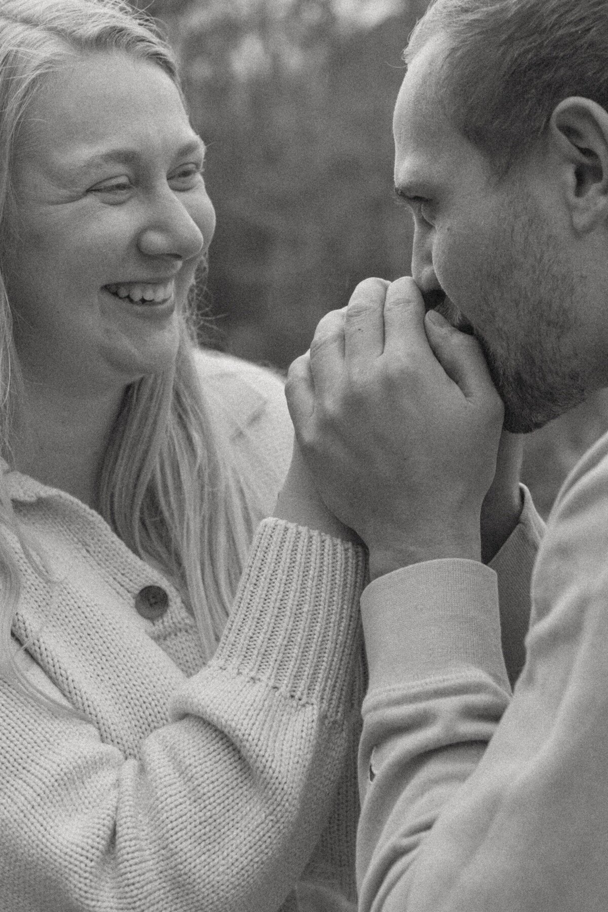 Virginia-Couples-Photographer-23_1600x2400