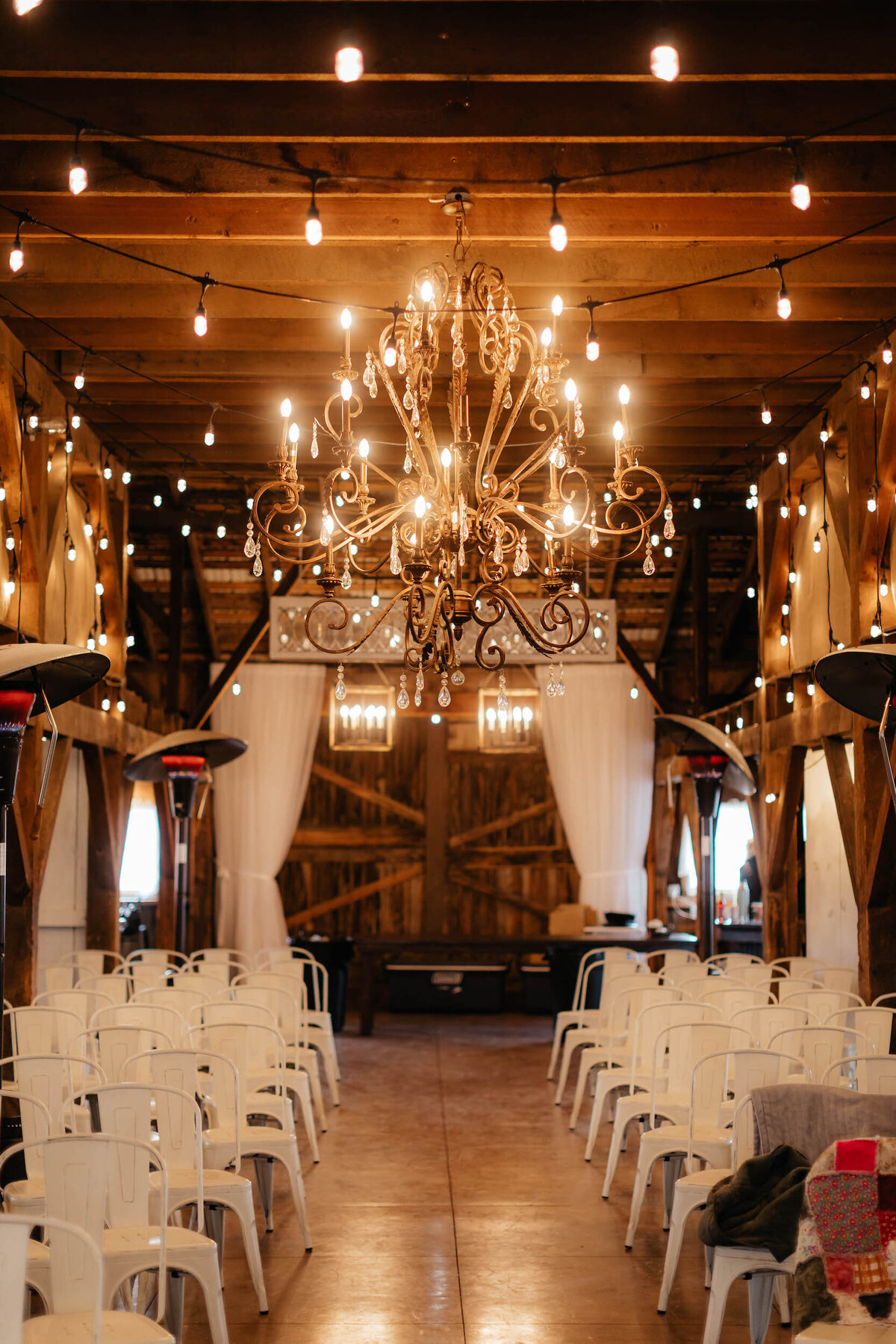 Oregon-Barn-Wedding-Venue-20